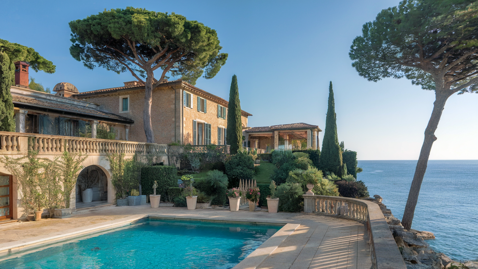 Mediterranean Elegance